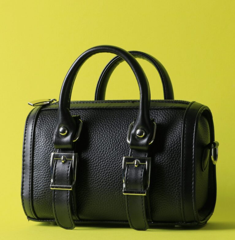 The Art of Handcrafted Leather Bags